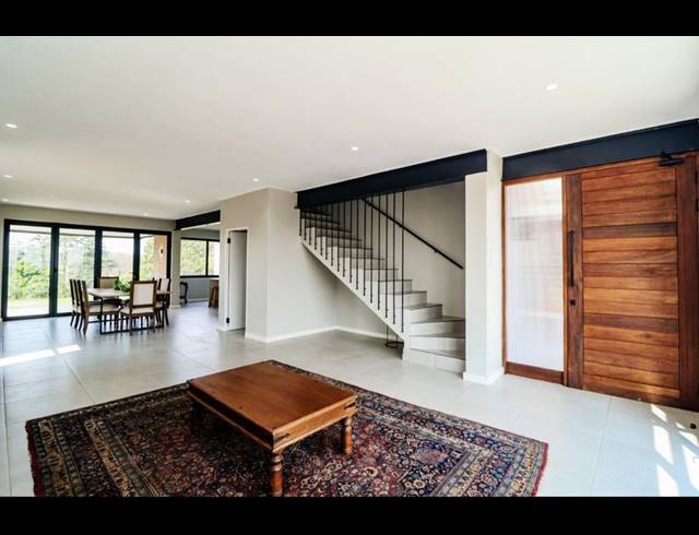 3 BEDROOM TOWNHOUSE FOR SALE IN LEONARD
